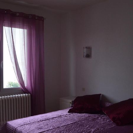 Maison De Vacances Saint-Sulpice-de-Royan Екстериор снимка